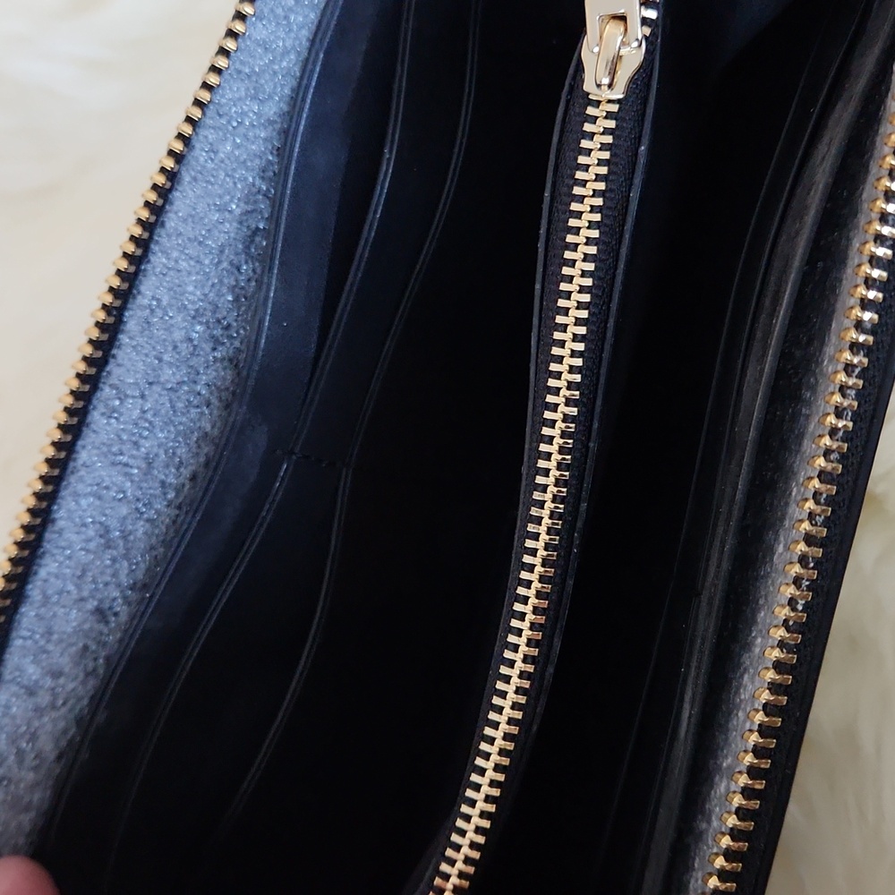 NWOT Disney X Coach Black Leather Minnie Mouse 3/4 Zip Wallet ❤️🐭🖤 - Picture 9 of 14